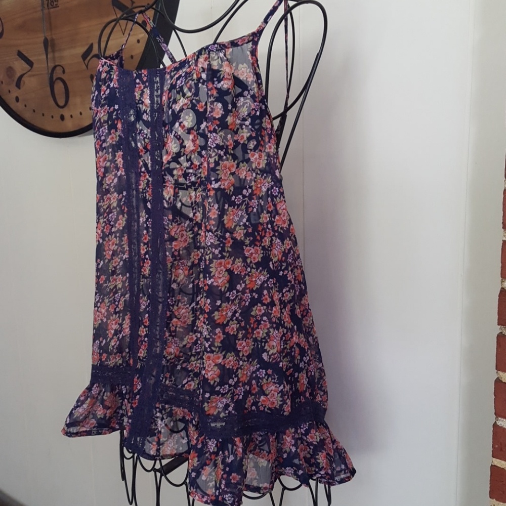Fun & Flirt Boho Sheer Floral Blouse - Picture 4 of 4